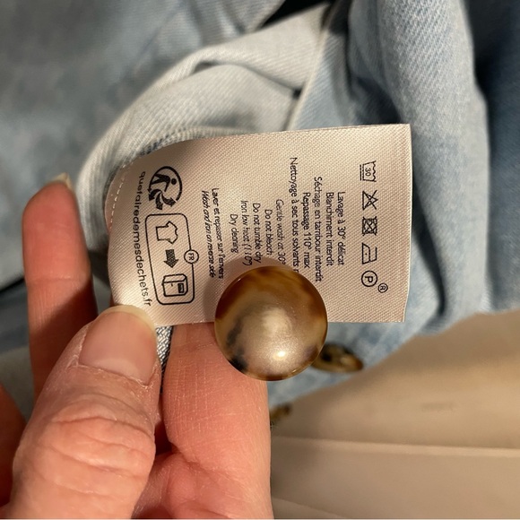 Cute Sezane Vennila denim chambray chunky tortoise button puff sleeve mini dress - Picture 8 of 11